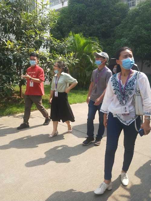 好久不见学生了，想他们了，出发！.jpg