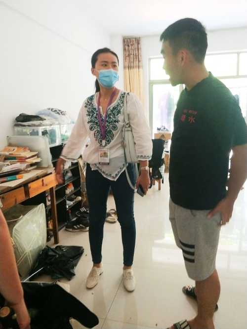 “回来的行李都不少，休息好了吗？”.jpg